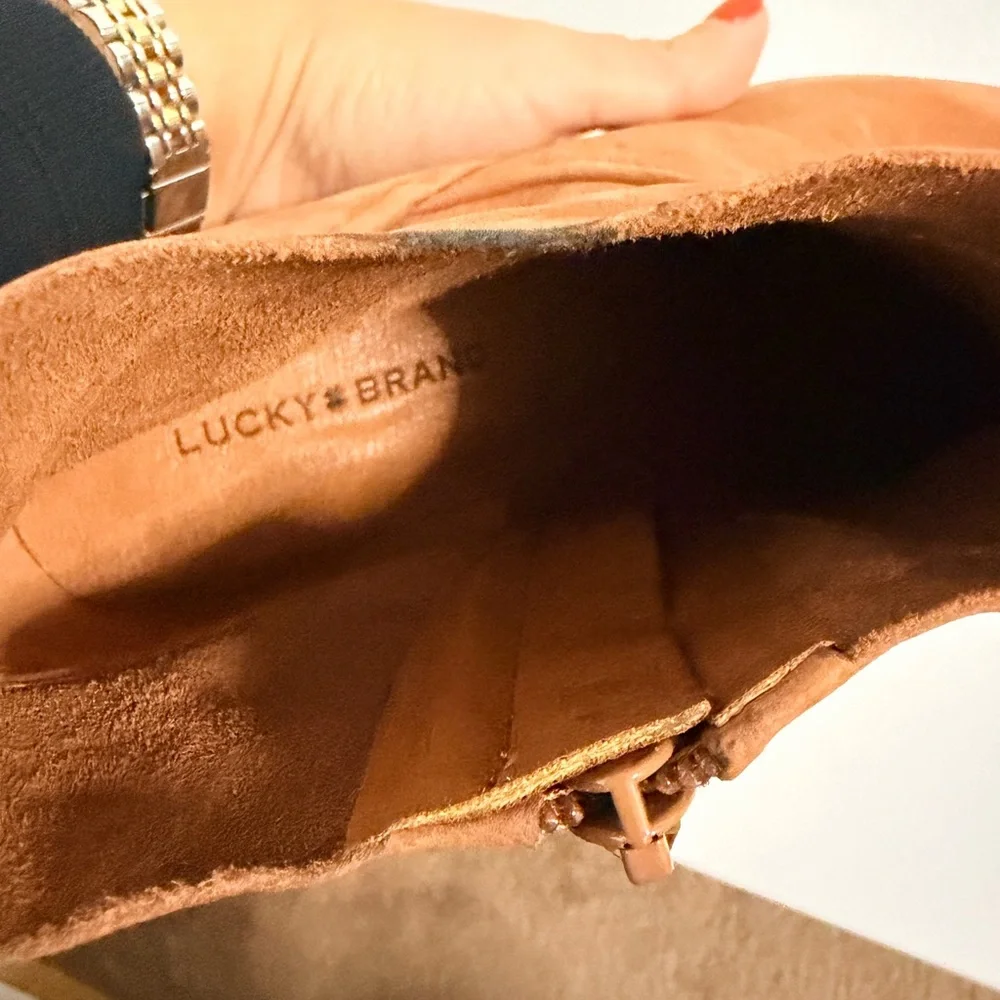 Lucky Brand Pogan Women's 8.5 Brown Leather Ankle Bootie Side Zip Booties - Picture 8 of 9